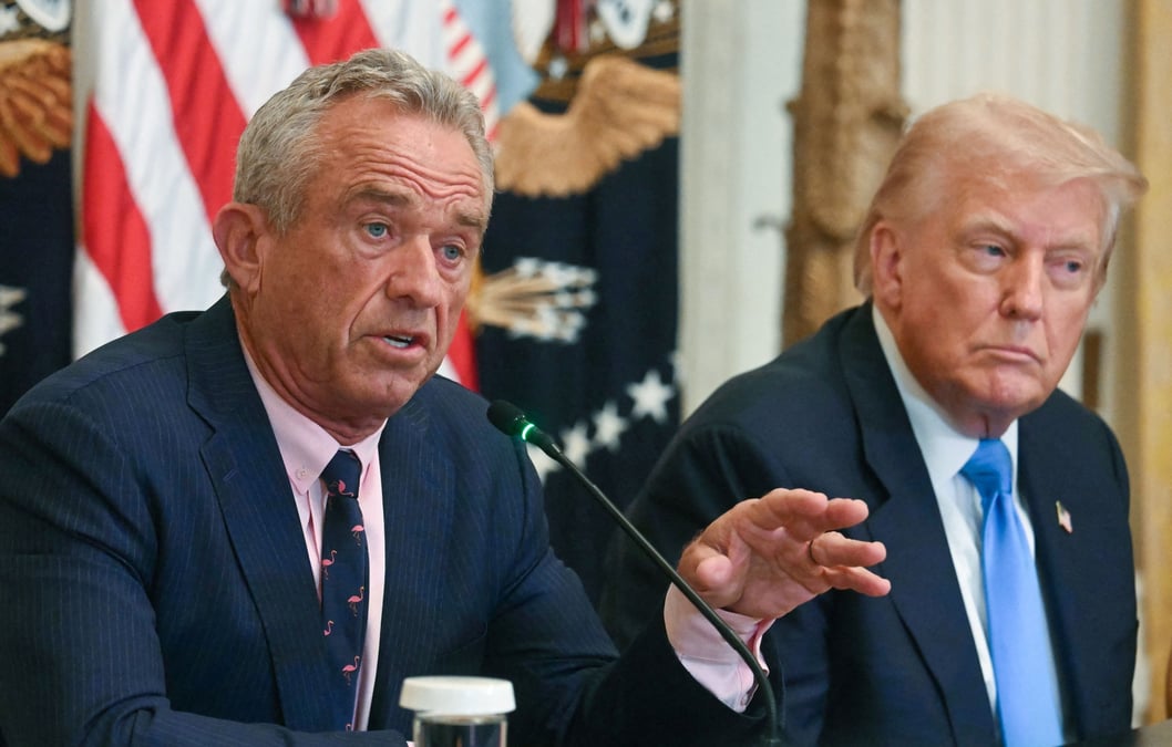 Donald Trump et son ministre de la Santé antivaccins, Robert Kennedy Jr (photo d’illustration).