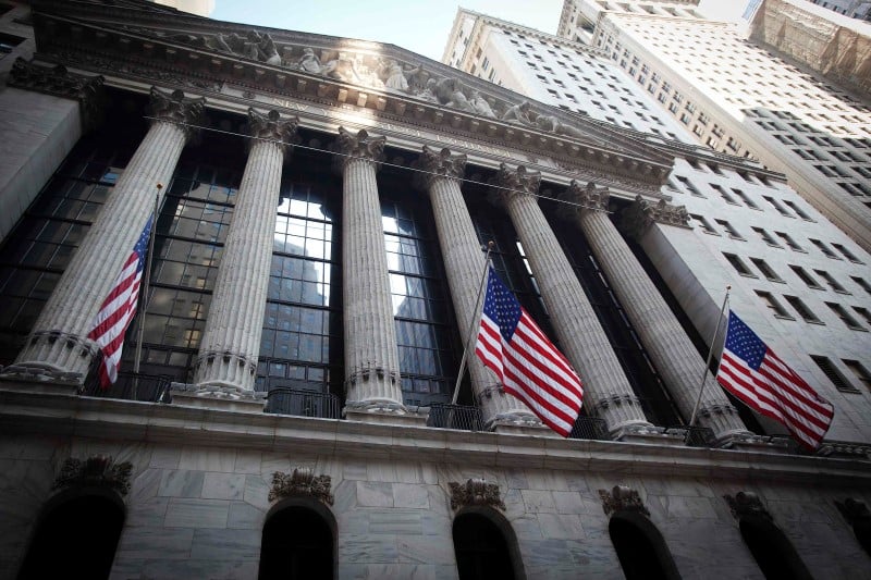 Wall street evolue peu en debut de seance