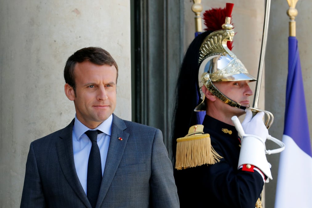 Une majorite absolue semble promise a emmanuel macron
