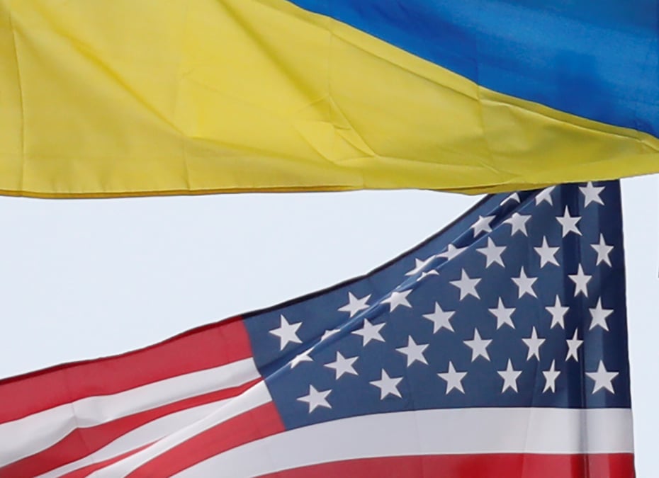 Ukraine: un diplomate americain dit avoir obei aux ordres de trump