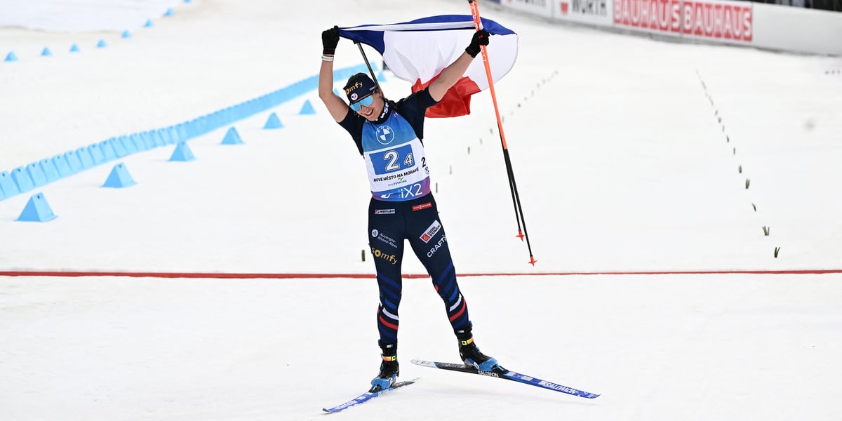 Julia Simon a conclu le relais féminin, victorieux hier pour la première fois de son histoire, à Nove Mesto (République tchèque). Le relais masculin a décroché le bronze.
