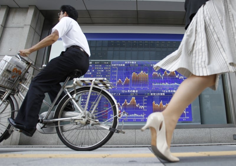 La bourse de tokyo termine en hausse