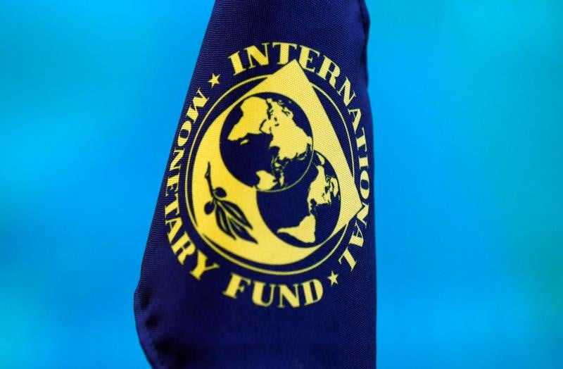La stabilite financiere s'ameliore, des risques en vue, selon le fmi