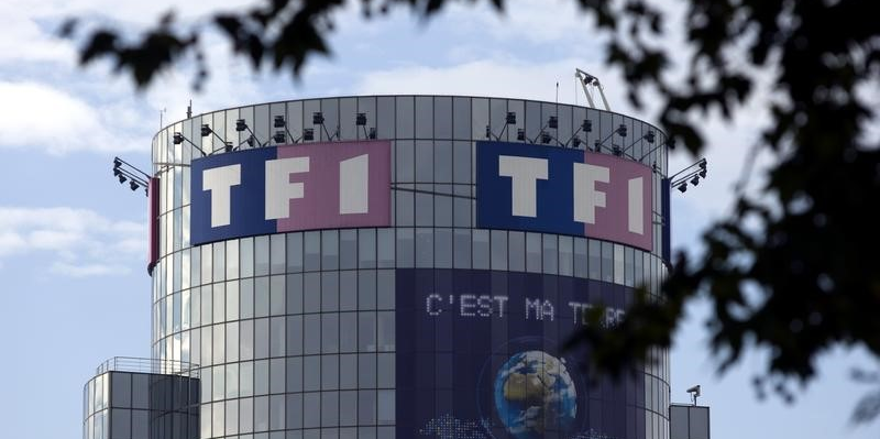 Foot: tf1 reconduit pour la diffusion des matchs l'equipe de france