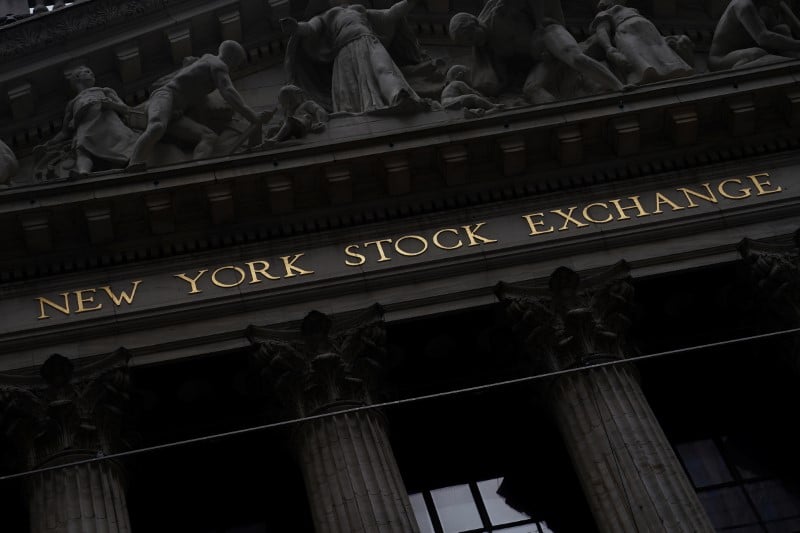 La bourse de new york finit en baisse