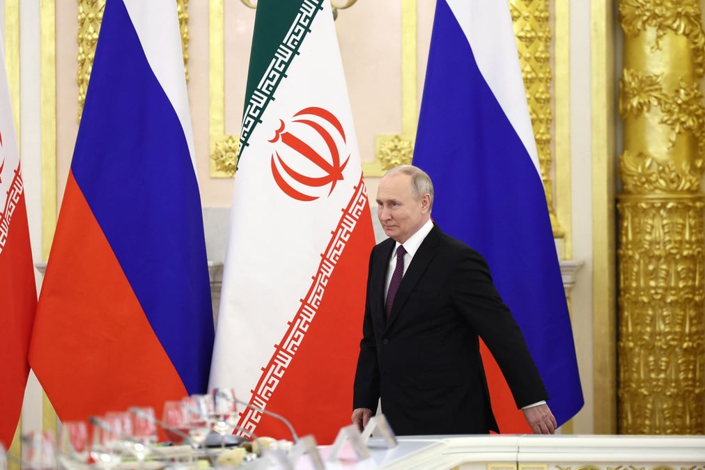 Le president russe vladimir poutine arrive a moscou pour les negociations russo-iraniennes