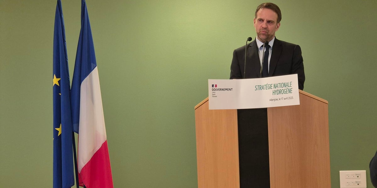 Le ministre de l’Industrie, Marc Ferracci, à Allenjoie, près de Belfort pour l'inauguration de l'usine de prduction Gen-Hy.