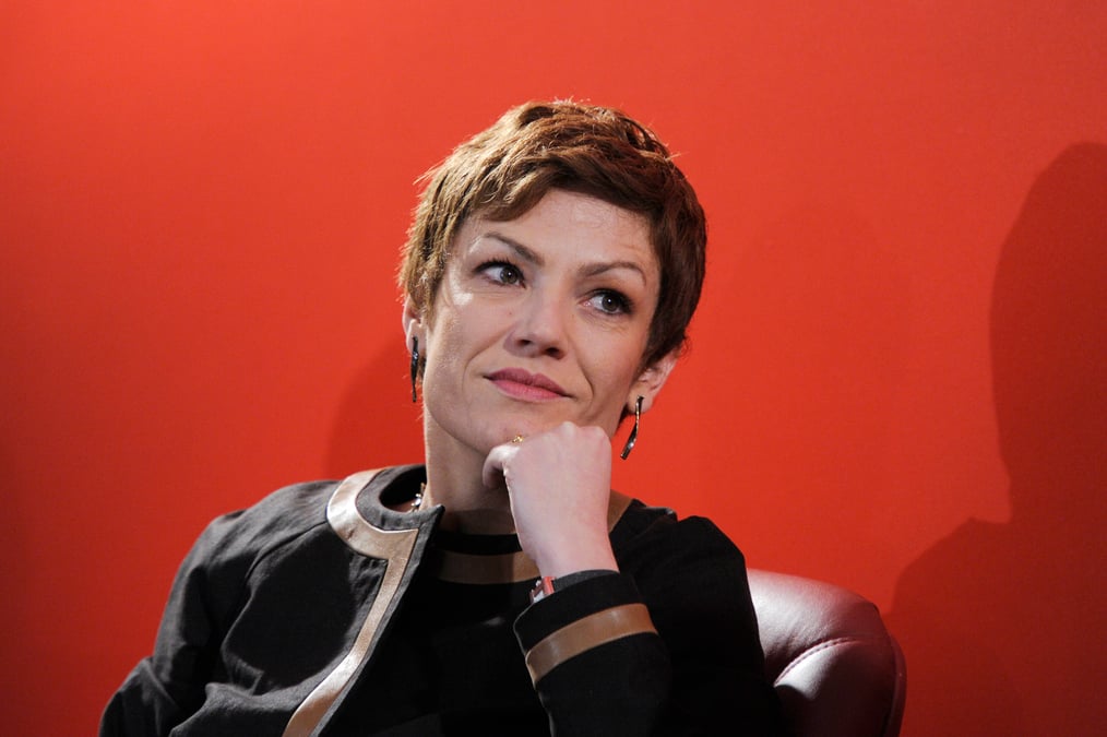 Depart de jouanno, l'executif ouvert a la transparence salariale