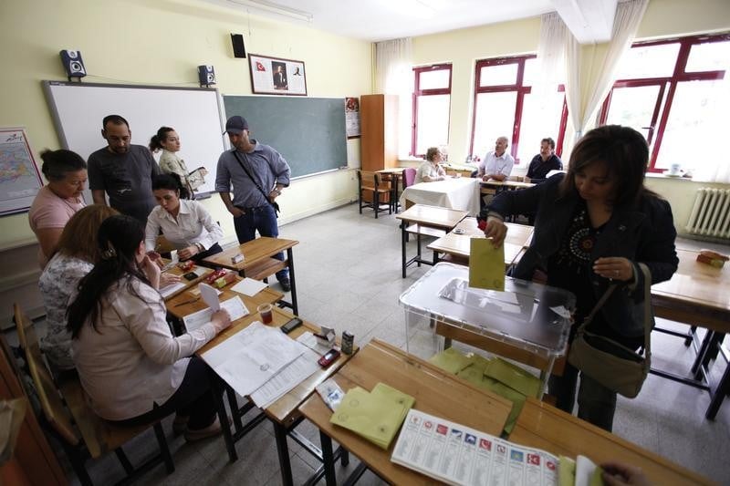 Election présidentielle les 10 et 24 avril en Turquie