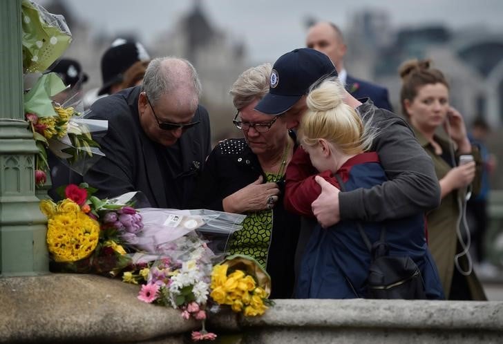 Hommage a londres aux victimes de l'attaque de westminster