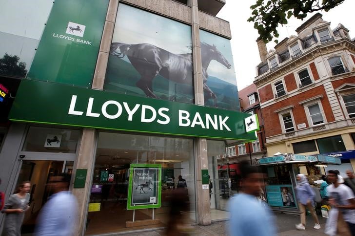 Lloyds: 900 millions de livres de benefice pour l'etat