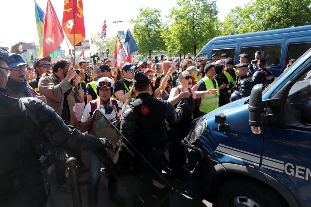 Un 23e samedi de "gilets jaunes" sous haute surveillance en france