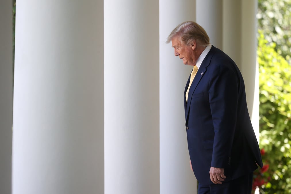 Washington va mener une consultation sur les taxes visant pekin