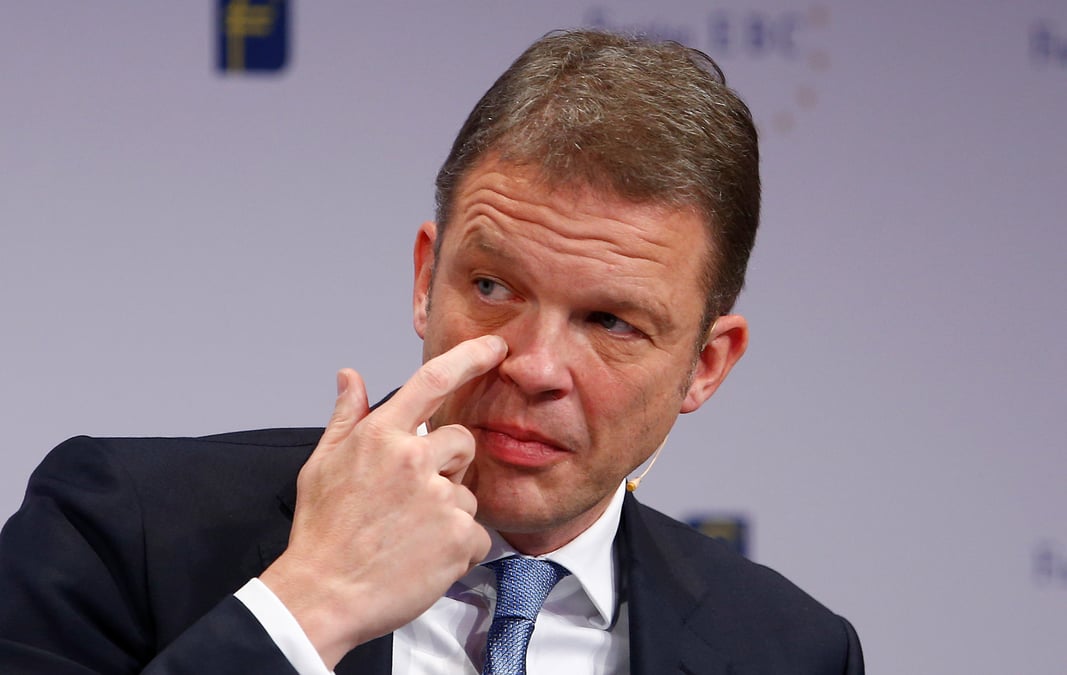 Le patron de deutsche bank ne pense pas a une fusion