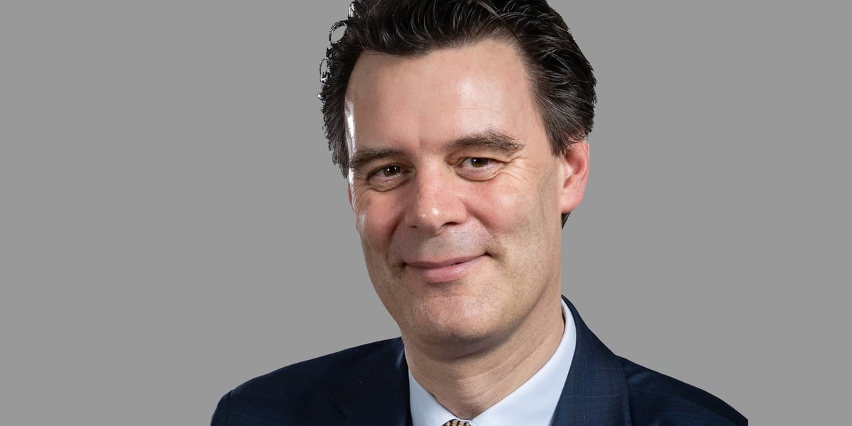 Denis Ferrand, directeur général de Rexecode, nous explique les conséquences économiques de la censure, et ce à quoi les Français peuvent s'attendre dans les prochains mois.