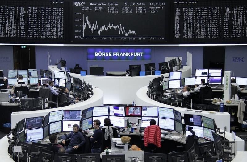 Les bourses europeennes reculent a la mi-seance