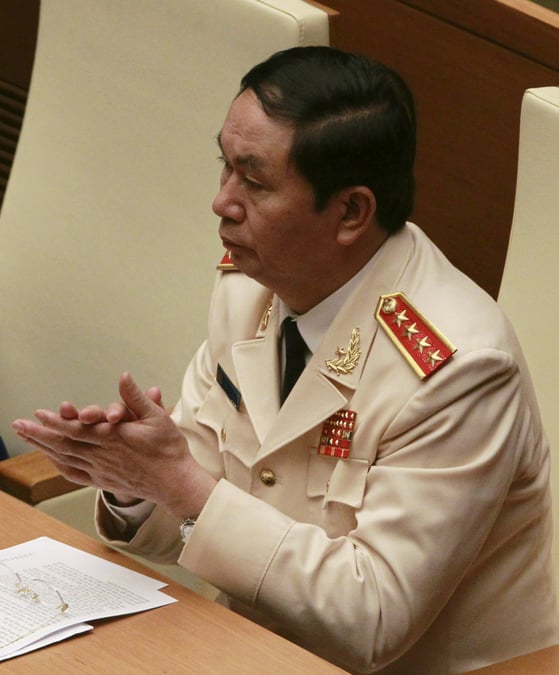 Train dai quang investi a la presidence du vietnam