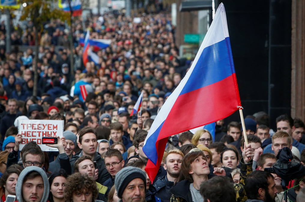 Un millier de partisans de l'opposition manifestent a moscou