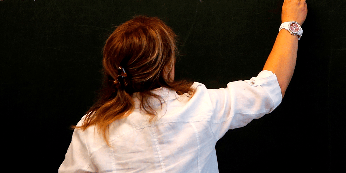 Des enseignants fiches "s" signales et suspendus