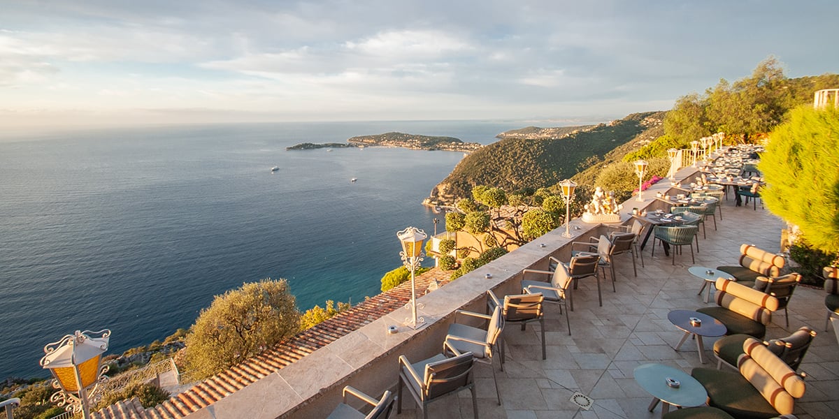 Vue sur la mer Méditerranée depuis l’hôtel.