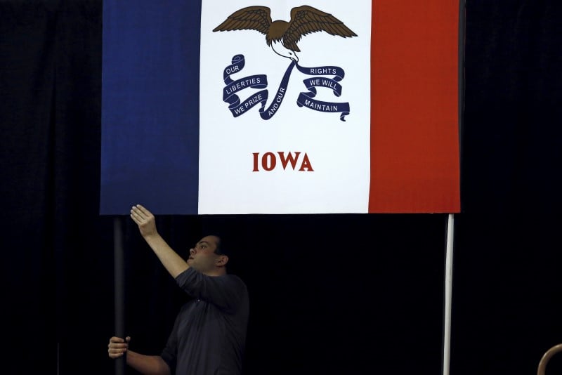 Coup d'envoi rituel des primaires americaines dans l'iowa