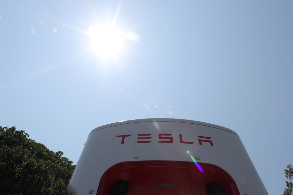 Musk (tesla) confirme envisager un retrait de la cote