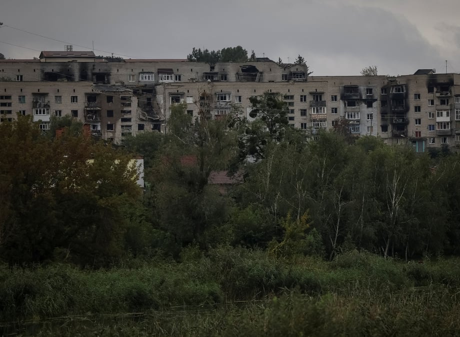 Photo de batiments endommages dans la ville ukrainienne d'izioum