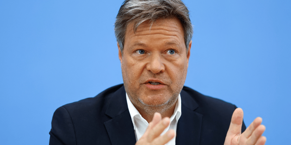 Le ministre allemand de l'economie robert habeck lors d'une conference de presse