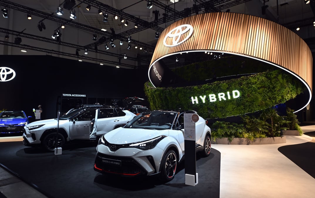 Si les ventes de véhicules électriques ont augmenté de 3 points entre 2022 et 2023 dans le pays, les hybrides rechargeables ont grimpé de 5 points, passant de 6% en 2022 à 11% l'année suivante.