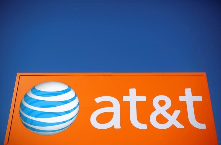Bresil: feu vert conditionnel au rachat de time warner par at&t