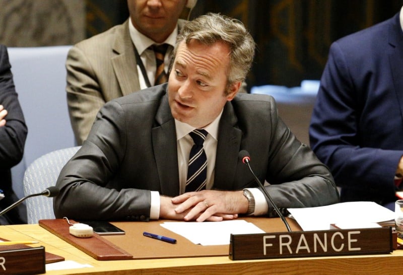 Lemoyne aux comores pour "depasser les tensions actuelles"