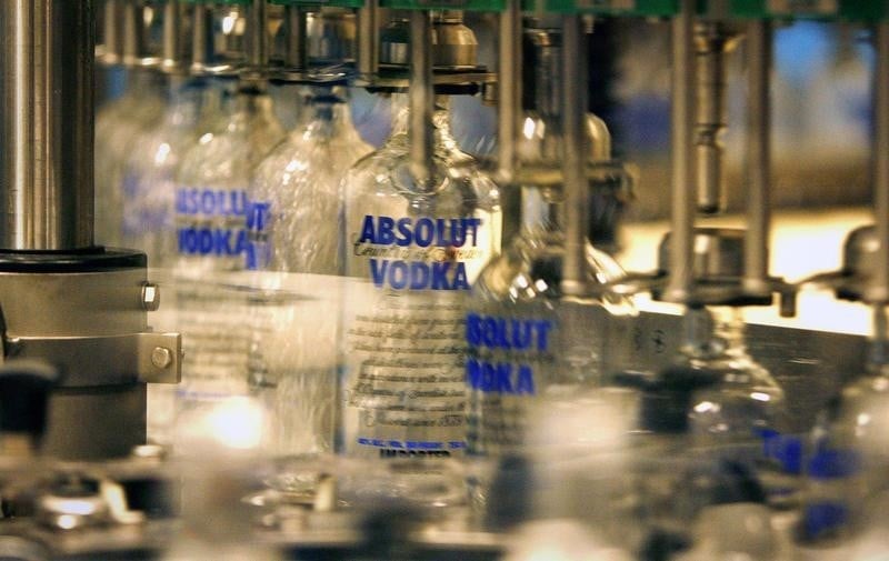 Pernod ricard annonce un resultat semestriel stable 