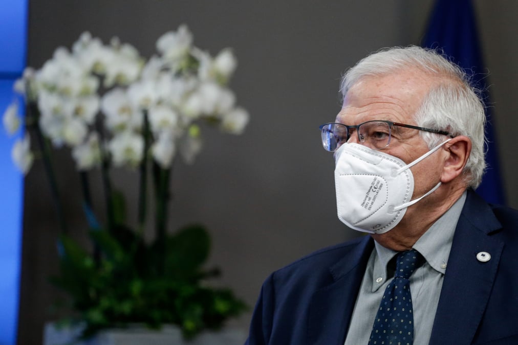 L'ue doit creer une force de reaction rapide pour gerer les crises, dit borrell