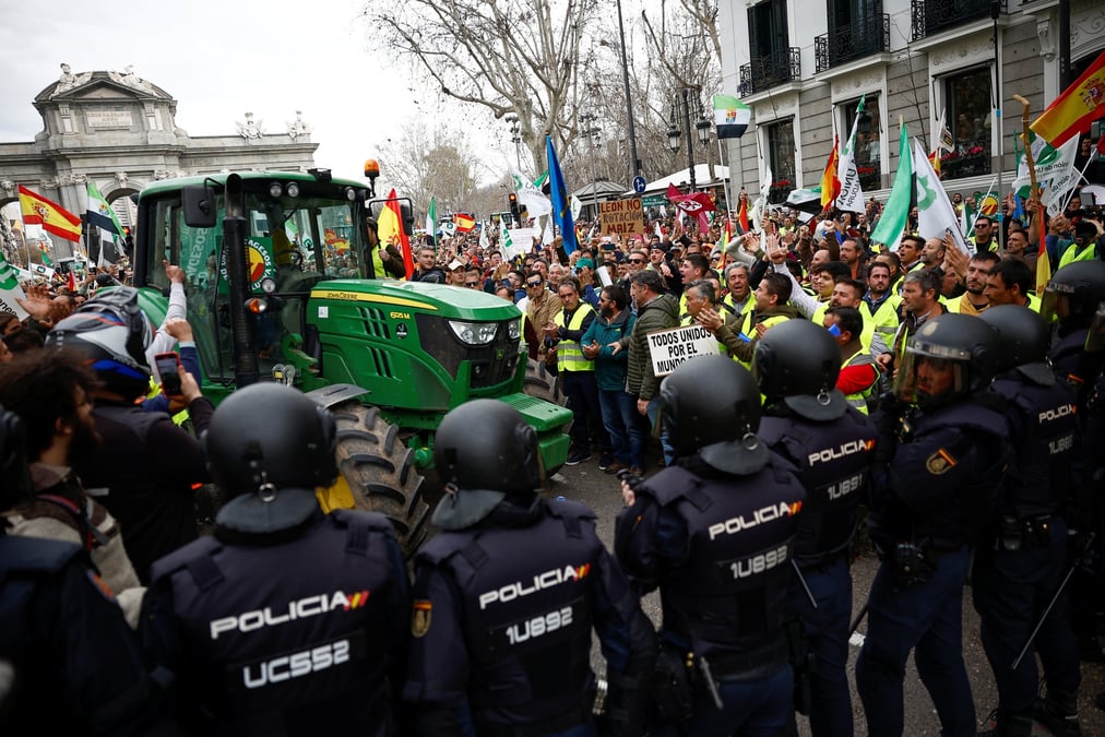 Les agriculteurs espagnols manifestent a madrid