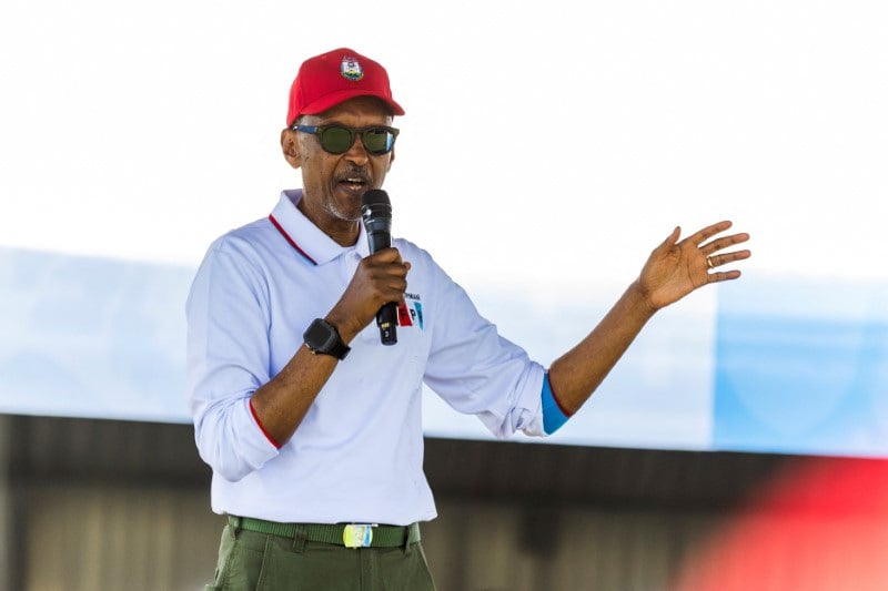 Le president du rwanda, paul kagame lors d'un rassemblement de campagne a kigali