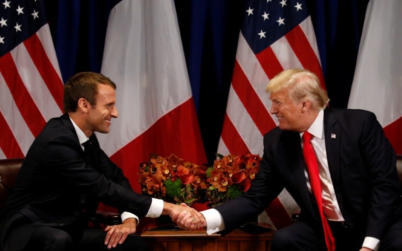 Les pommes de discorde dans la relation "amicale" trump-macron