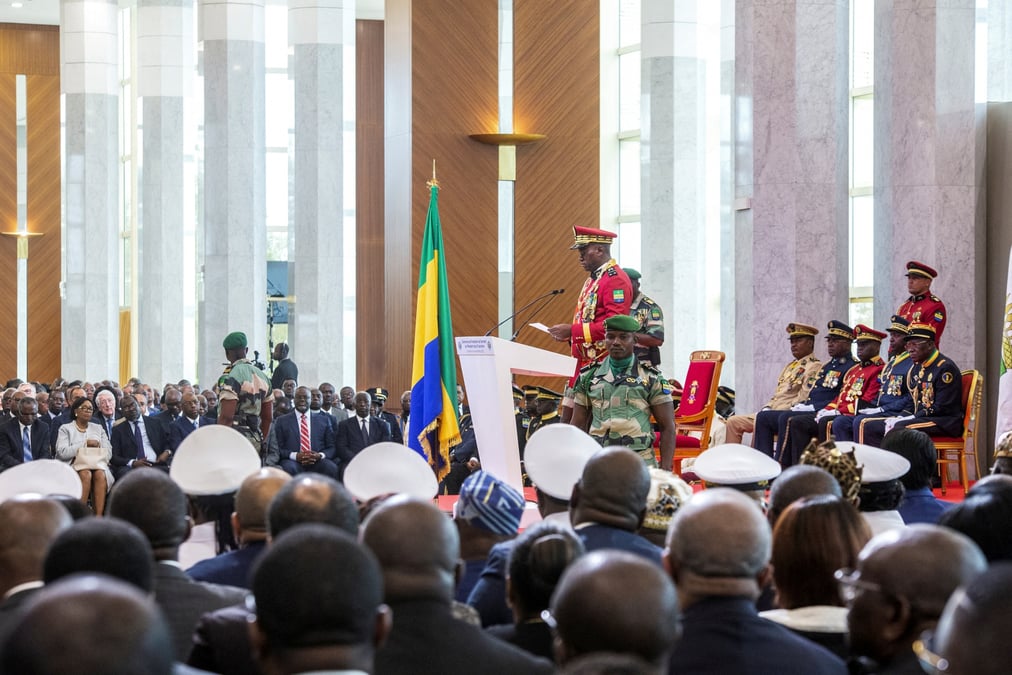Le general brice oligui nguema, chef du coup d'etat, a libreville, au gabon