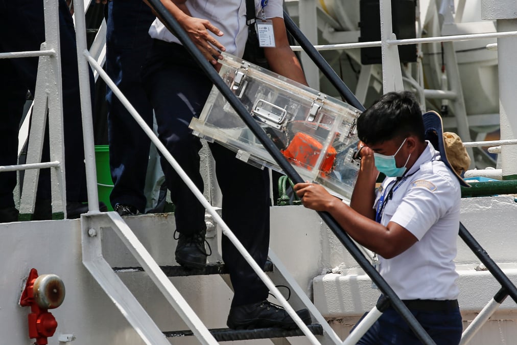 L'indonesie a recupere la seconde boite noire du vol sriwijaya air