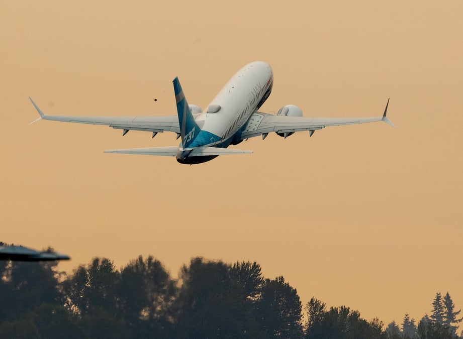 Boeing abaisse ses previsions de demande pour l'aeronautique