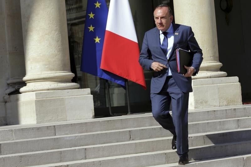 Pour le patron du medef, il reste six mois pour reformer