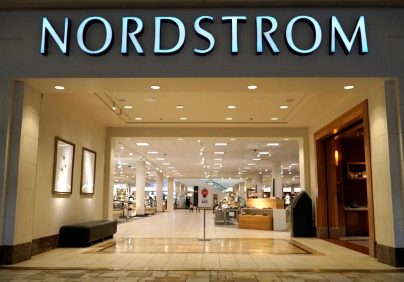 Nordstrom,  a suivre a wall street