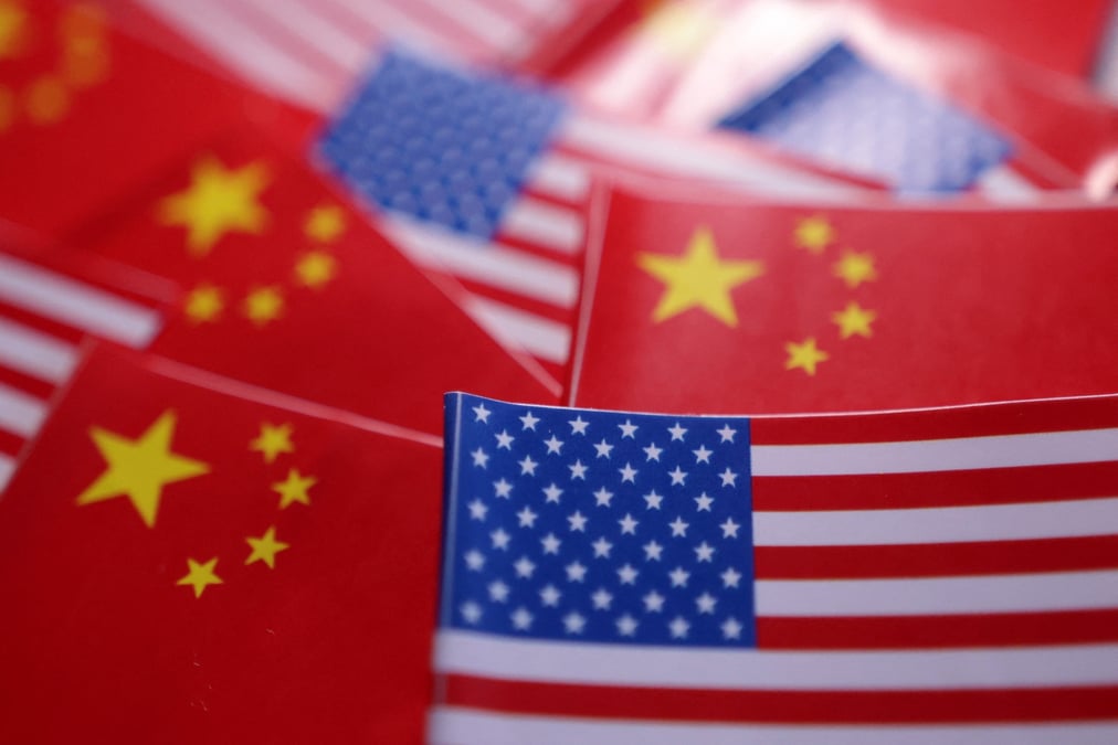 Pékin et Washington se sont engagés dans une guerre commerciale à coups de taxes jusqu’à des niveaux exorbitants, bien au-delà de 100 %.