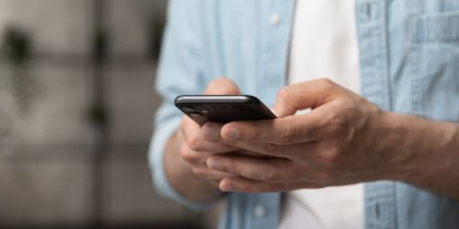 En 2022, sur le marché du mobile, le revenu moyen par abonné était de 15 euros en Europe, contre 42,5 euros aux Etats-Unis, 26,5 euros en Corée du Sud et 25,9 euros au Japon.