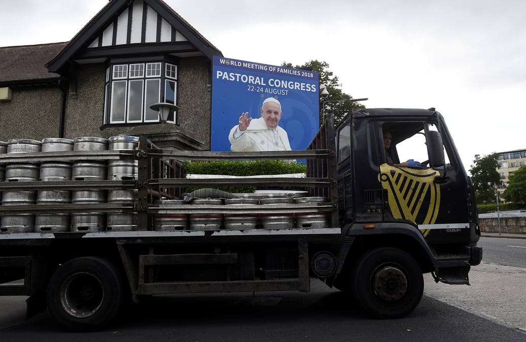 Le pape rencontrera des victimes de pretres pedophiles en irlande