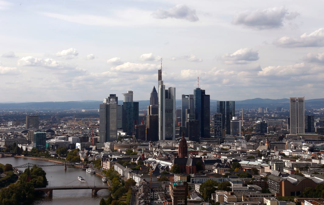 L'allemagne modifie le droit du travail pour attirer les banques apres le brexit