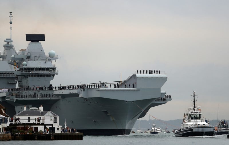 Grande bretagne: fuite sur le nouveau porte-avions queen elizabeth