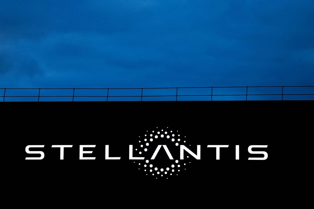 Stellantis a annoncé ce jeudi un investissement de 100 millions de dollars afin garantir du lithium américain.
