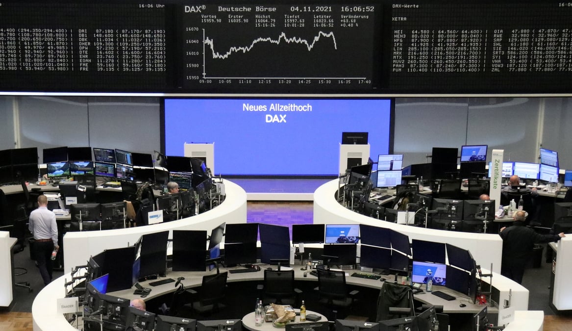 Photo d'archives de la salle de trading de la bourse de francfort