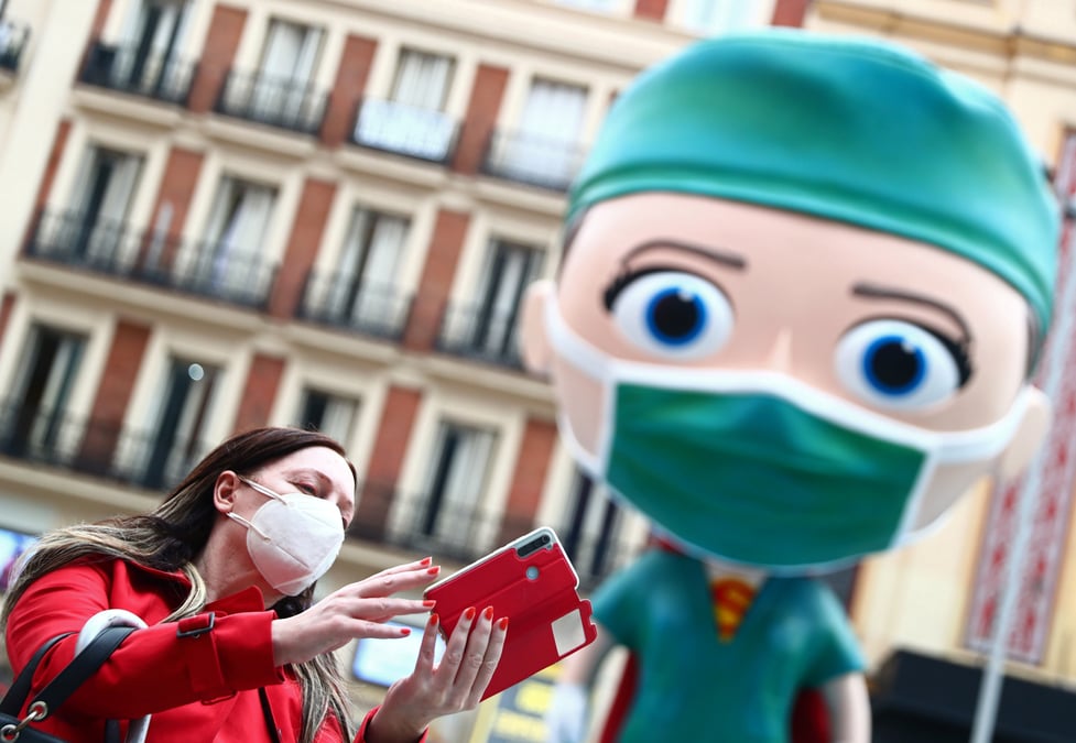 En espagne, le bilan des contaminations au coronavirus s'eleve a 716.481
