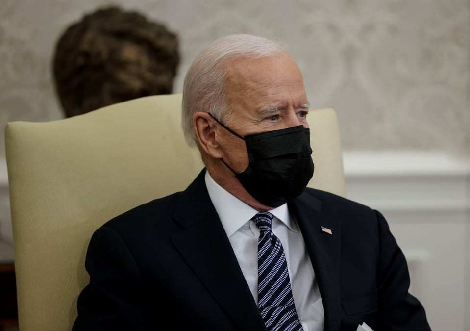 Afghanistan: biden veut "mettre fin a la plus longue guerre de l'amerique"